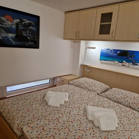 Octopus Apartment Piran Exterior photo