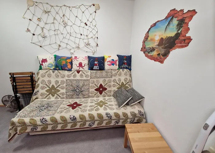 Octopus Apartment